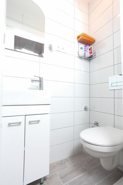Apartments And Rooms Fonty SJJ Chambre photo